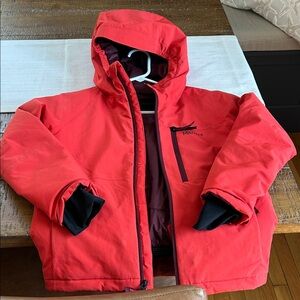 Marmot Kids' Bright Red Hooded Insulated Snowline ski coat. Size Medium.